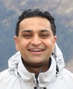 Dr Nik Mahida